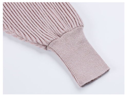 時尚秋季新寵 法米姿V領蝙蝠袖針織套裝裙，演繹優雅與個性的完美融合